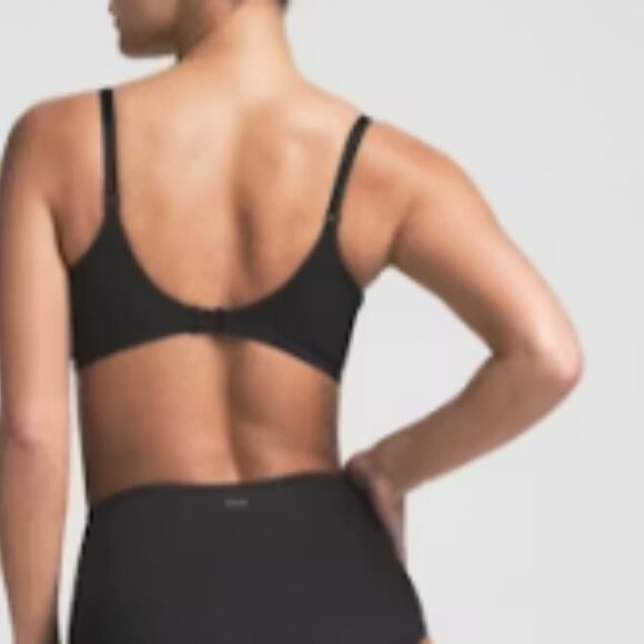 SKIMS Signature Swim Full Coverage Underwire Bikini top. Size 36DD NWT - Picture 6 of 6